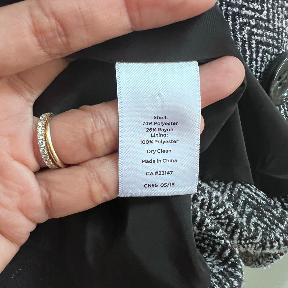 Talbots Textured Tweed Jacket Blazer Front Pockets Two tone Buttons Old Money M - Picture 9 of 9